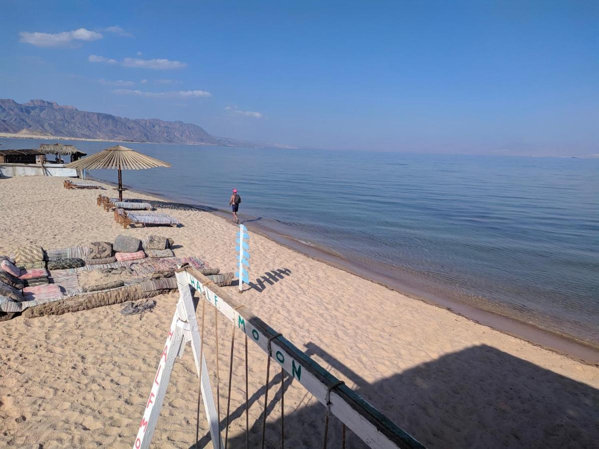 Отель Half Moon Camp Таба Экстерьер фото