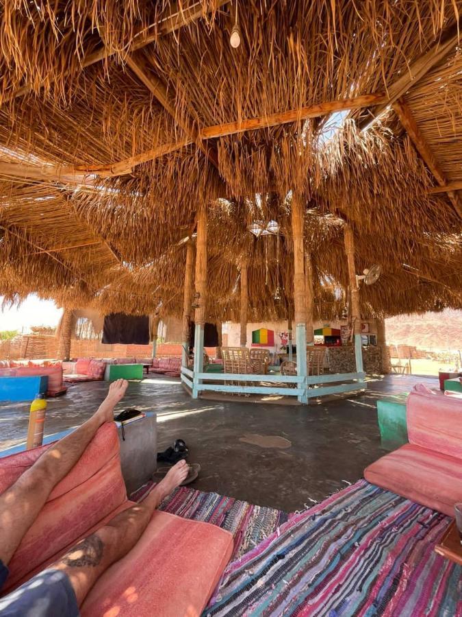 Отель Half Moon Camp Таба Экстерьер фото
