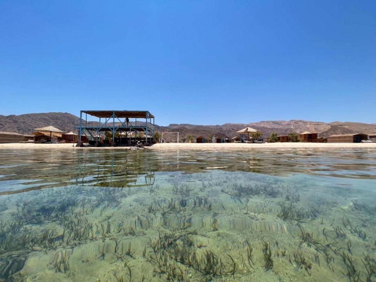 Отель Half Moon Camp Таба Экстерьер фото